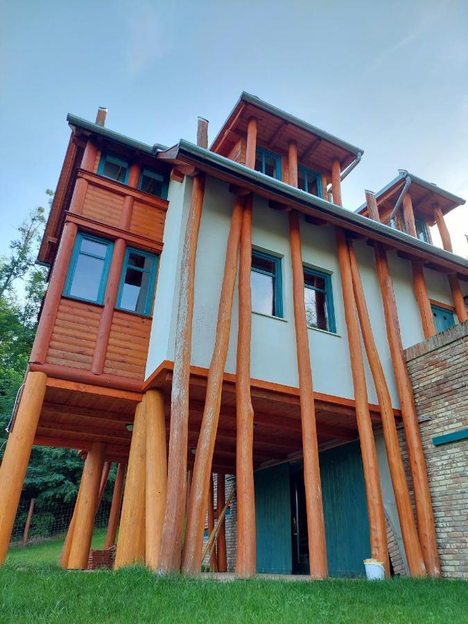 Vendeghaz Petoerke Hotel Bárdudvarnok Buitenkant foto
