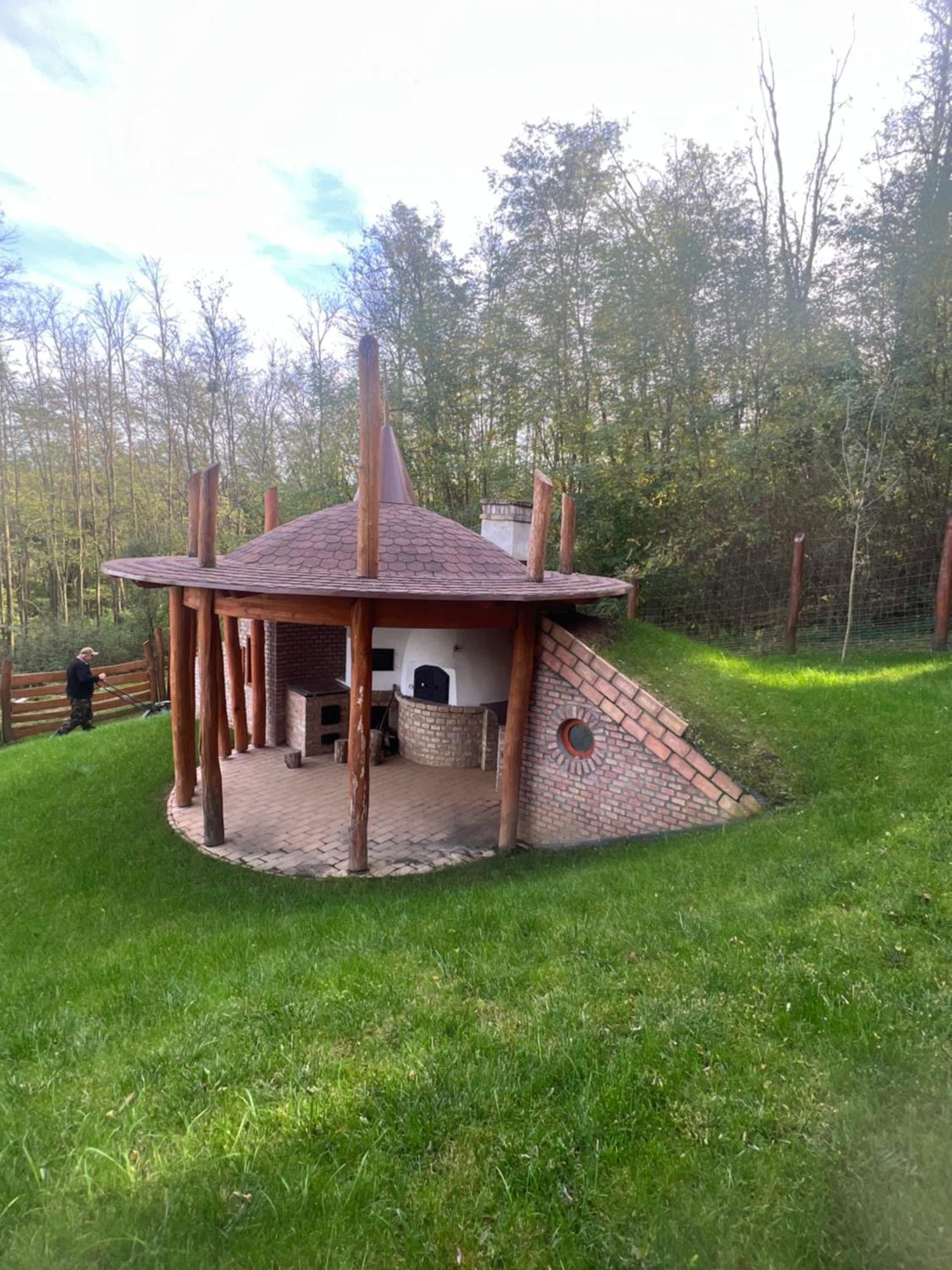 Vendeghaz Petoerke Hotel Bárdudvarnok Buitenkant foto
