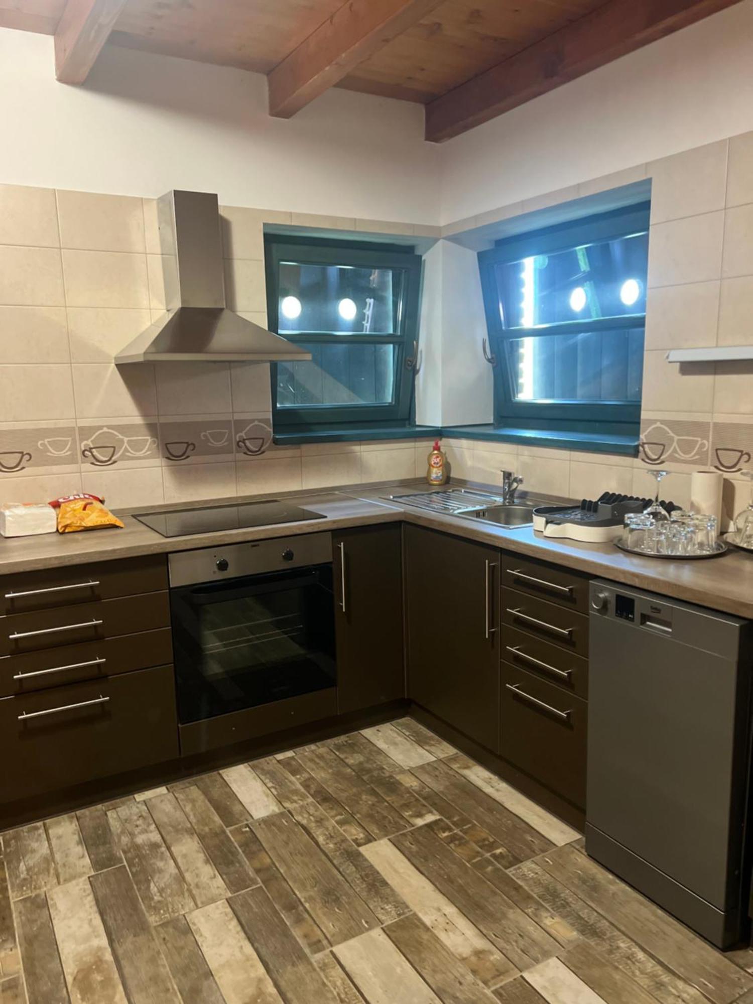 Vendeghaz Petoerke Hotel Bárdudvarnok Buitenkant foto